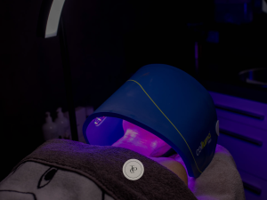 LED-therapie met de Celluma Pro | The Peeling Clinic Echt